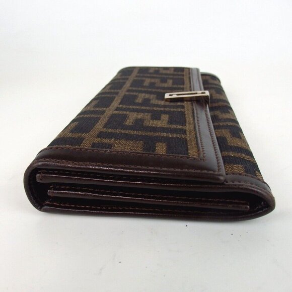 Authentic FENDI Zucca wallet canvas - Picture 3 of 8